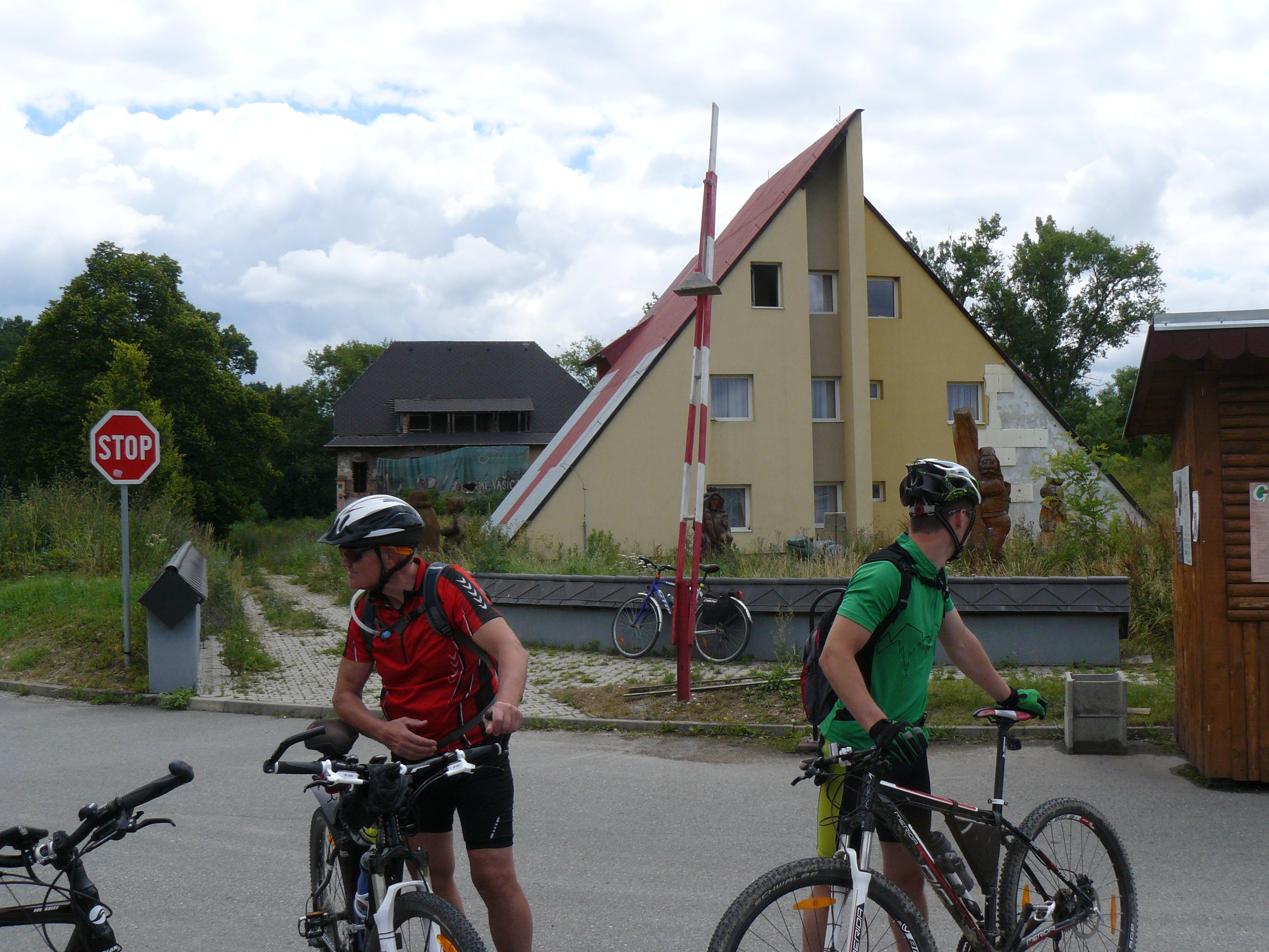 83 V areáli jaskyne Domica