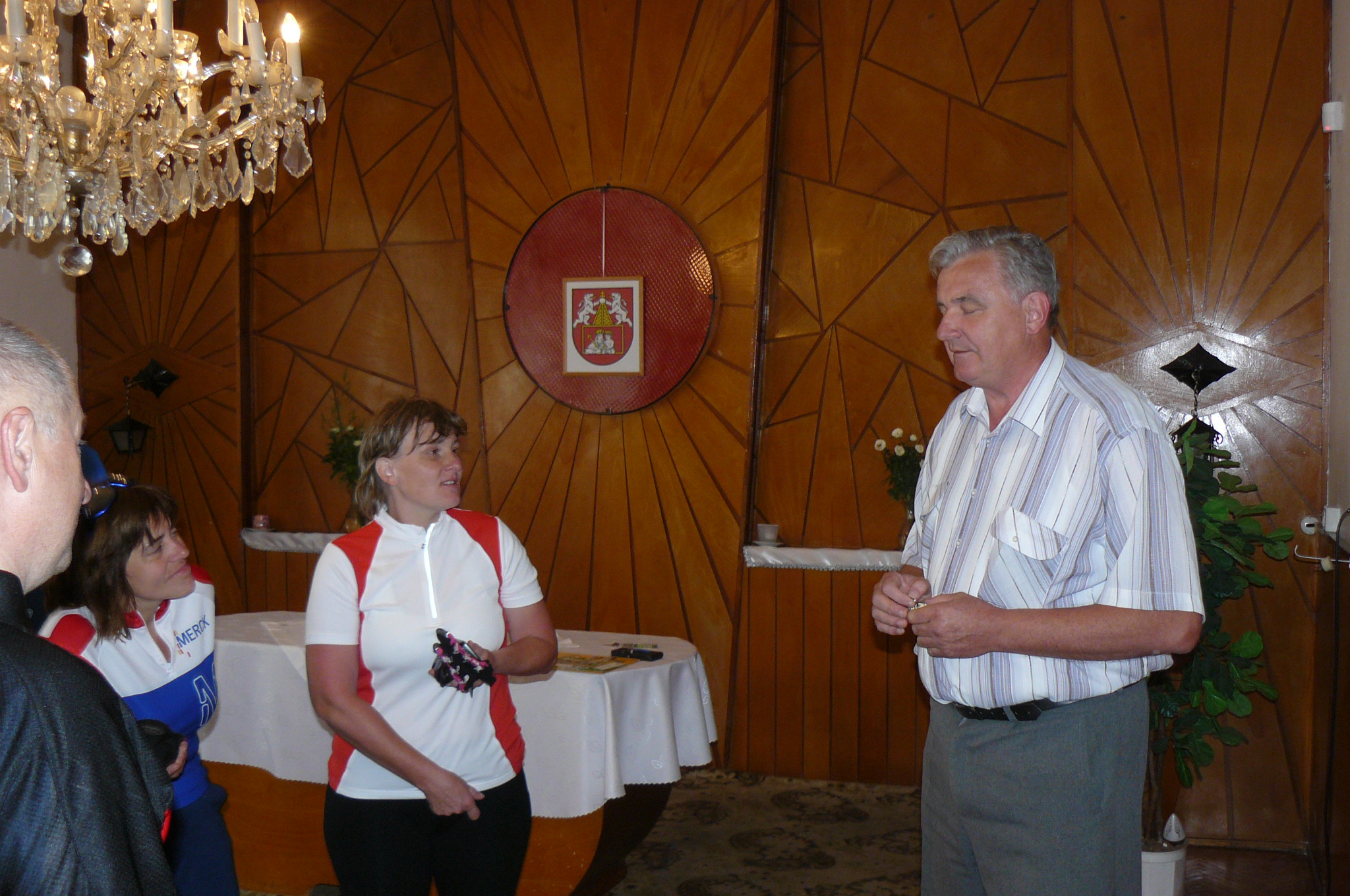 07 Turňa - Na obecnom úrade