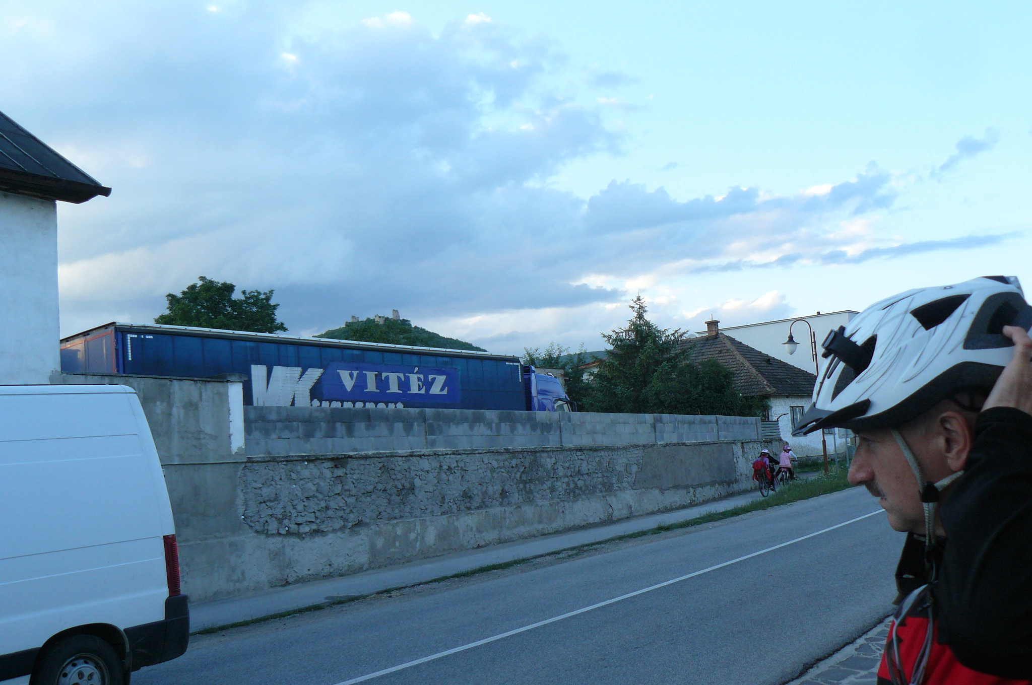 143 Turňa - prvý pokus o ubytovanie