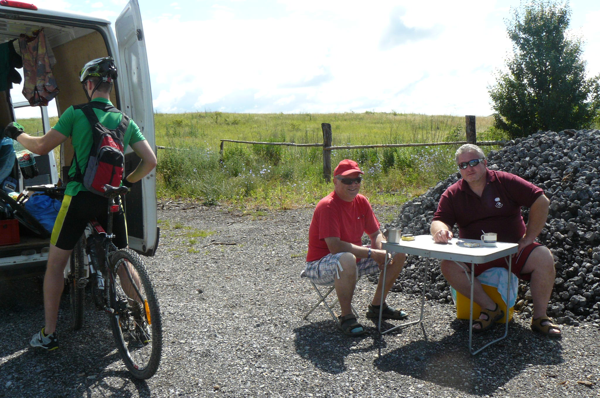52 Bufet na kopci nad Zádorfalvou